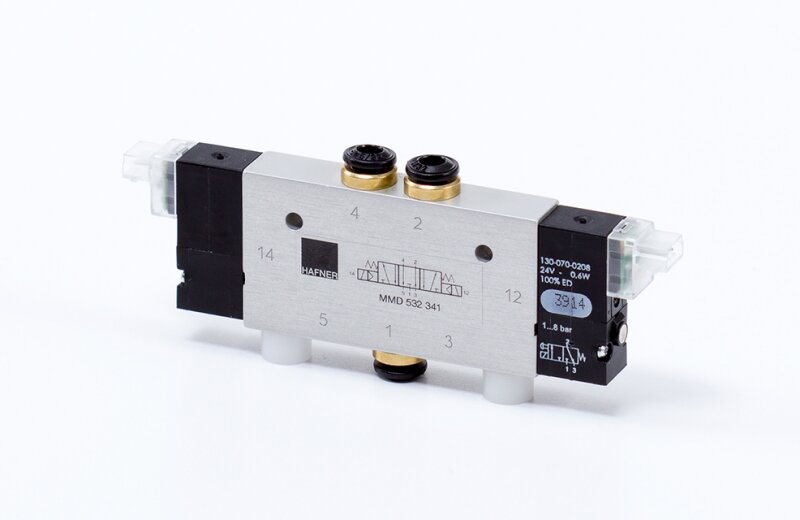MMD 532 341 - 24 DC