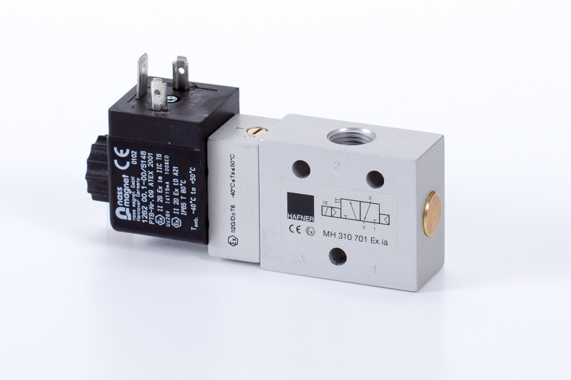 3/2 rugó-visszaállítással