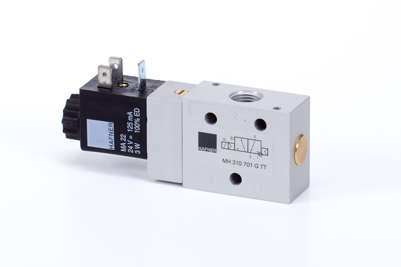 3/2 rugó-visszaállítással