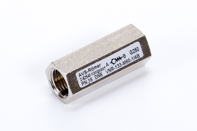 VNR-133 | menetes csatlakozással