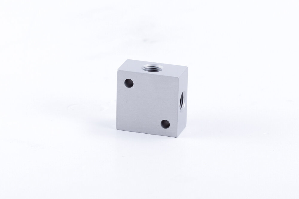 A-06040 | 4 irányú