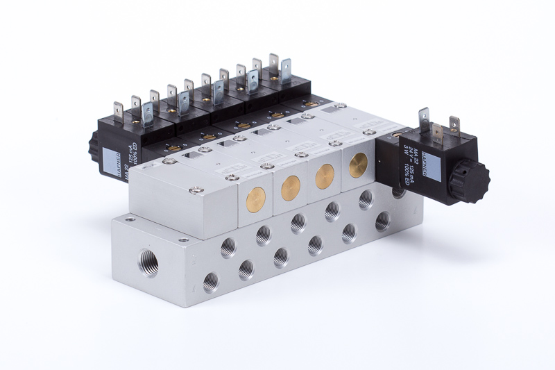 G 1/8“ - 3 mm-es furat méret