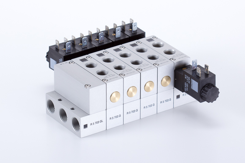 G 1/4“ - 7 mm-es furat méret