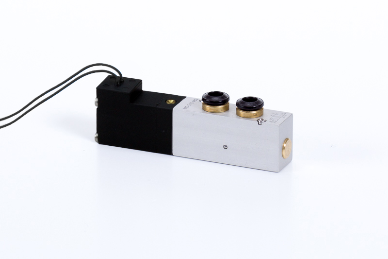 MD 510 463 - 24 DC L