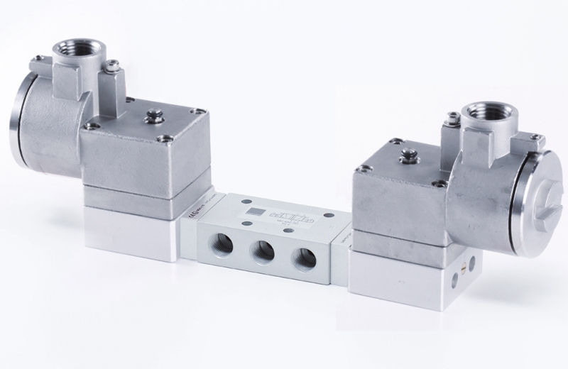 5/3 középállásban zárt