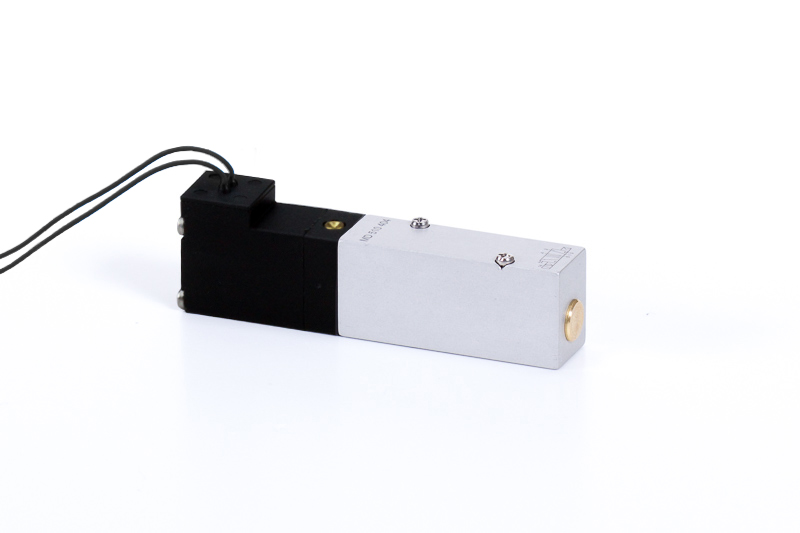 MD 510 404 - 24 DC L